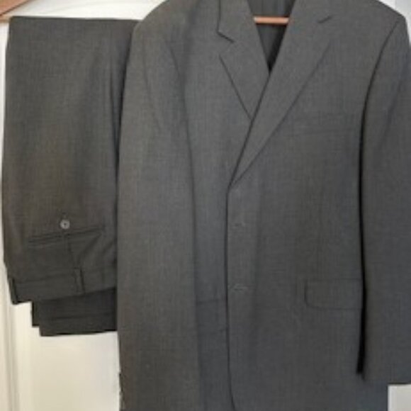 men'sGrey wool suit